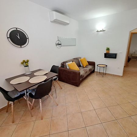 Studio Apartments Pinia-Marina Poreč Eksteriør billede