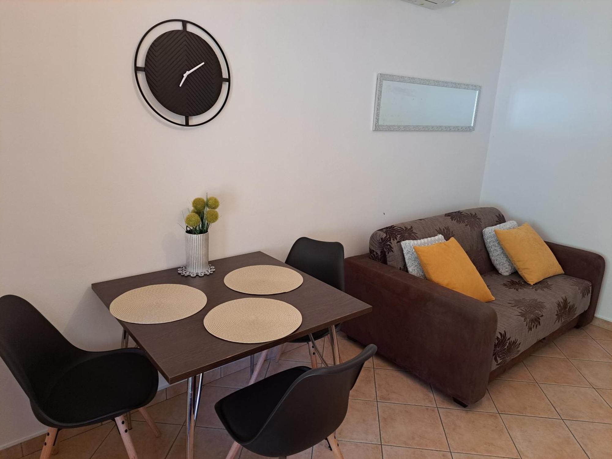 Studio Apartments Pinia-Marina Poreč Eksteriør billede