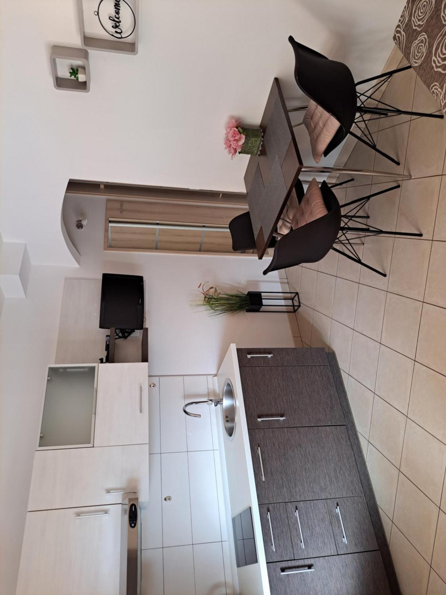 Studio Apartments Pinia-Marina Poreč Eksteriør billede